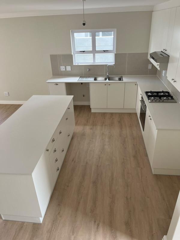 To Let 3 Bedroom Property for Rent in Pinehurst Western Cape